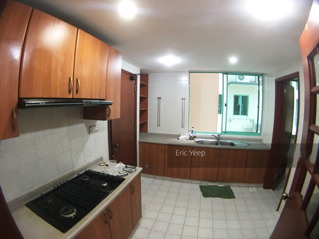 Hazel Park Condominium (D23), Condominium #140540462